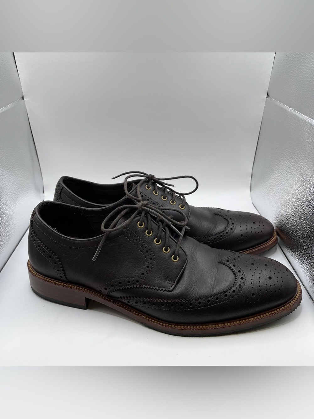 TRASK Logan Espresso Leather Wingtip Derby Shoe size 11 mens Oxford EUC